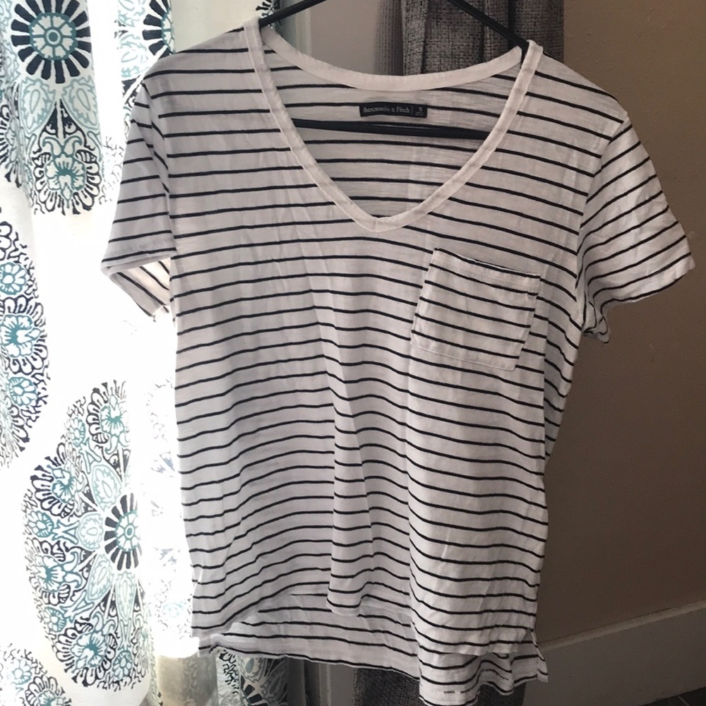 Women’s stripped T-shirt